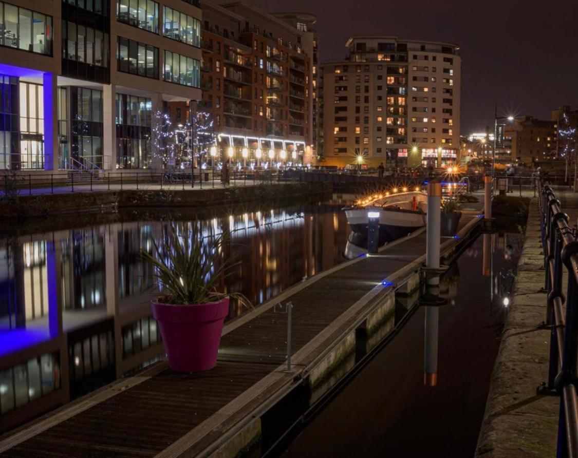 Primedoorstep Deluxe City Apt, River Canal View& Free Parking! Leeds  Esterno foto